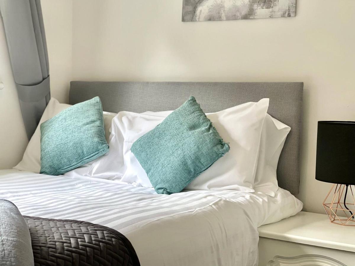 Central Hamilton House Ngoại thất bức ảnh