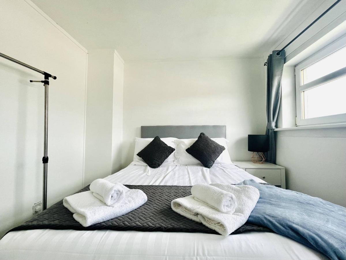 Central Hamilton House Ngoại thất bức ảnh