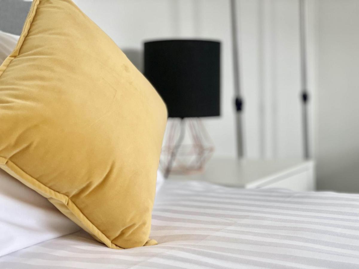 Central Hamilton House Ngoại thất bức ảnh